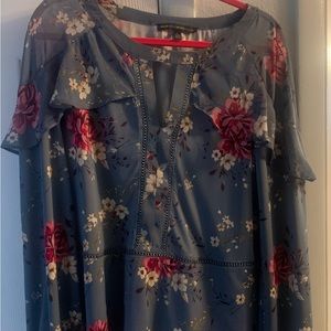 Lovely Whitehouse Blackmarket Long Sleeved